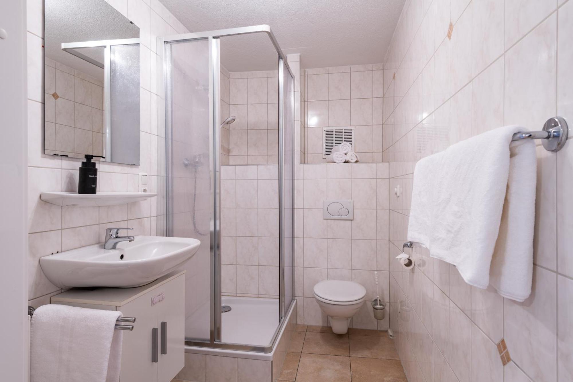 Apartmenthaus Ehrenberg Ehenbichl Eksteriør billede
